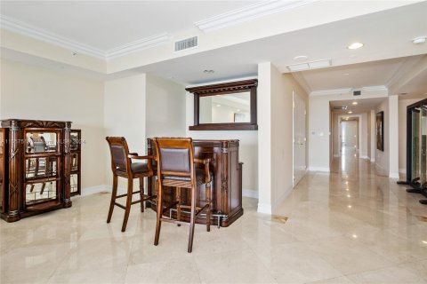 Condominio en venta en Aventura, Florida, 5 dormitorios, 553.14 m2 № 1358442 - foto 12