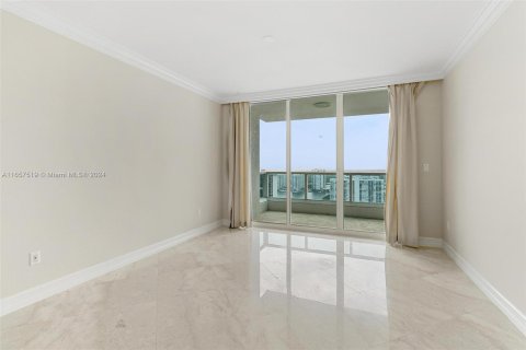 Copropriété à vendre à Aventura, Floride: 5 chambres, 553.14 m2 № 1358442 - photo 25