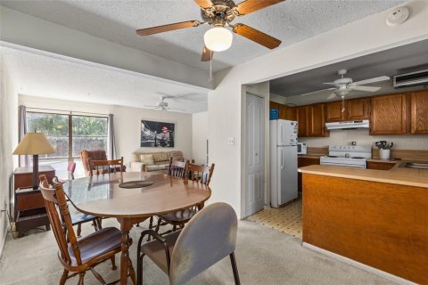 Copropriété à vendre à Gainesville, Floride: 2 chambres, 113.9 m2 № 1381220 - photo 7