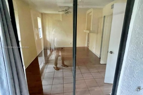 Condominio en venta en Coral Springs, Florida, 3 dormitorios № 1379165 - foto 5