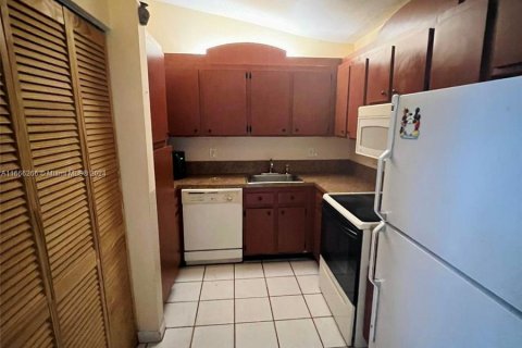 Condominio en venta en Coral Springs, Florida, 3 dormitorios № 1379165 - foto 19