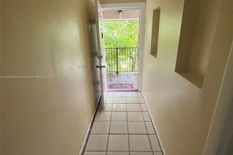 Condominio en venta en Coral Springs, Florida, 3 dormitorios № 1379165 - foto 7