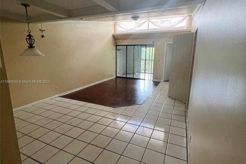 Copropriété à vendre à Coral Springs, Floride: 3 chambres № 1379165 - photo 3