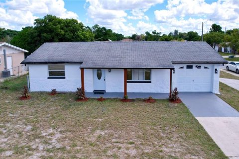 Villa ou maison à vendre à Port Richey, Floride: 2 chambres, 84.73 m2 № 1379198 - photo 9