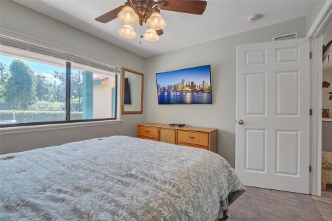 Condo in Welaka, Florida, 2 bedrooms  № 1379200 - photo 26