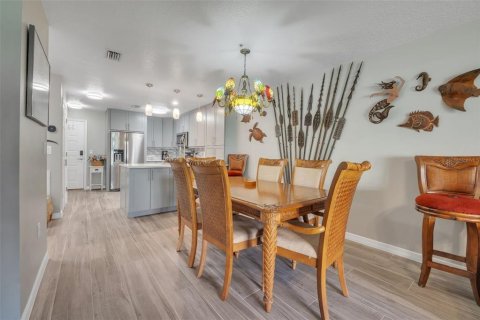 Copropriété à vendre à Welaka, Floride: 2 chambres, 108.51 m2 № 1379200 - photo 13