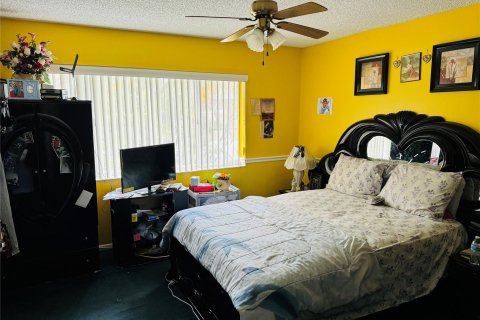 Touwnhouse à vendre à North Lauderdale, Floride: 2 chambres, 122.63 m2 № 1097846 - photo 10