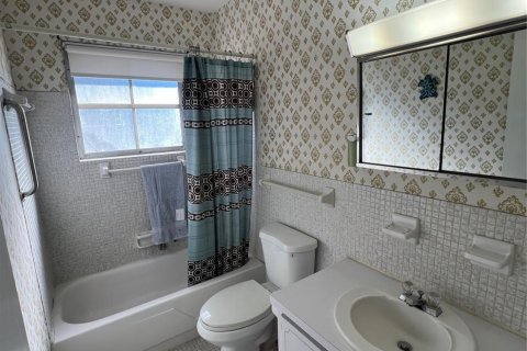 Condo in Pompano Beach, Florida, 2 bedrooms  № 1029669 - photo 6