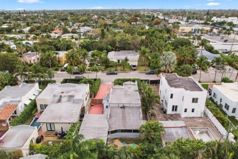 Villa ou maison à vendre à West Palm Beach, Floride: 3 chambres, 172.43 m2 № 1056919 - photo 4