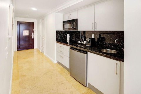 Condo in Fort Lauderdale, Florida, 1 bedroom  № 1072555 - photo 15