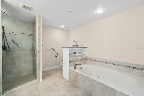 Copropriété à vendre à Cape Canaveral, Floride: 3 chambres, 194.63 m2 № 1361171 - photo 16