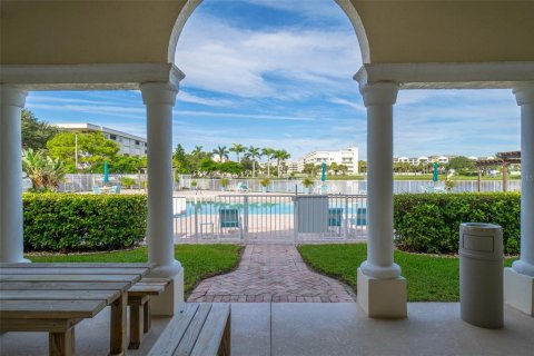 Copropriété à vendre à Cape Canaveral, Floride: 3 chambres, 194.63 m2 № 1361171 - photo 7