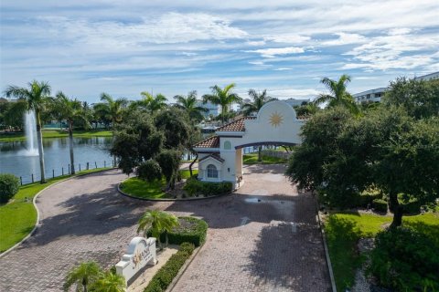 Copropriété à vendre à Cape Canaveral, Floride: 3 chambres, 194.63 m2 № 1361171 - photo 29