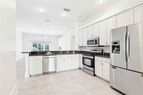 Casa en venta en Wesley Chapel, Florida, 3 dormitorios, 191.56 m2 № 1361446 - foto 8