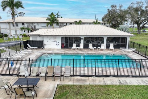 Copropriété à vendre à Punta Gorda, Floride: 2 chambres, 82.13 m2 № 1194397 - photo 23