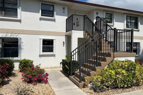 Condo in Punta Gorda, Florida, 2 bedrooms  № 1194397 - photo 1