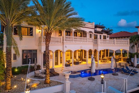 Villa ou maison à vendre à Lighthouse Point, Floride: 7 chambres, 613.34 m2 № 1385915 - photo 5