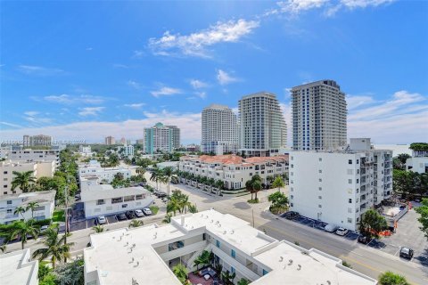 Condo in Fort Lauderdale, Florida, 1 bedroom  № 1385918 - photo 9