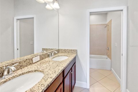 Touwnhouse à vendre à Davenport, Floride: 4 chambres, 182.09 m2 № 1039663 - photo 17