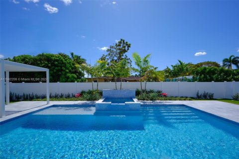 Villa ou maison à vendre à Dania Beach, Floride: 4 chambres № 1040342 - photo 3
