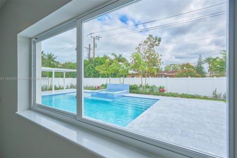 Villa ou maison à vendre à Dania Beach, Floride: 4 chambres № 1040342 - photo 14