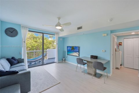 Copropriété à vendre à Miami Beach, Floride: 1 chambre, 63.73 m2 № 1073389 - photo 5