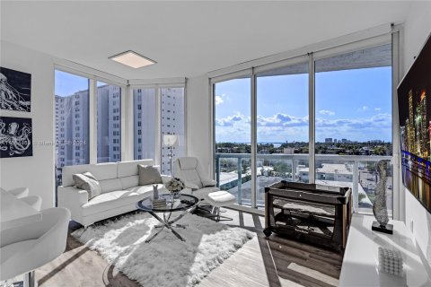 Copropriété à vendre à Miami Beach, Floride: 2 chambres, 101.91 m2 № 1076351 - photo 11