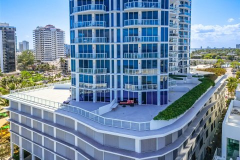 Condominio en venta en Miami Beach, Florida, 2 dormitorios, 101.91 m2 № 1076351 - foto 1