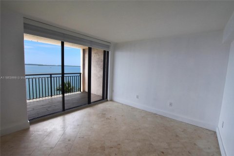 Condo in Miami, Florida, 2 bedrooms  № 1375375 - photo 19