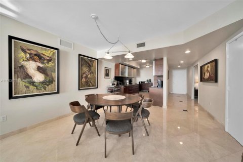 Copropriété à vendre à Hallandale Beach, Floride: 3 chambres, 171.03 m2 № 1375378 - photo 7