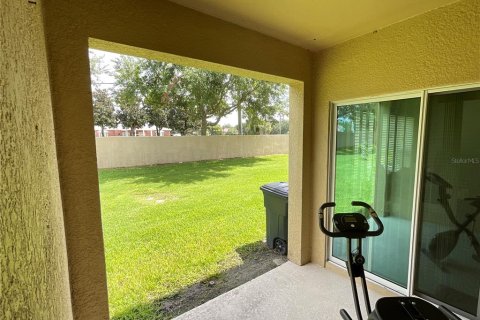 Adosado en venta en Kissimmee, Florida, 4 dormitorios, 179.77 m2 № 1299927 - foto 19