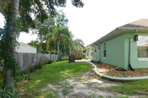 House in Ocala, Florida 3 bedrooms, 158.21 sq.m. № 1299929 - photo 2