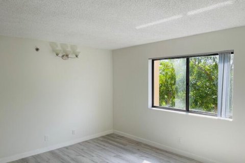 Condominio en venta en Lake Worth, Florida, 2 dormitorios, 111.48 m2 № 1075933 - foto 28
