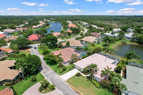 House in Hobe Sound, Florida 4 bedrooms, 313.73 sq.m. № 1227030 - photo 22