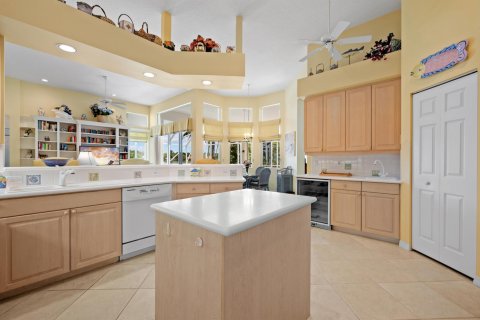 Villa ou maison à vendre à Hobe Sound, Floride: 4 chambres, 313.73 m2 № 1227030 - photo 4