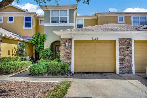 Adosado en venta en Tampa, Florida, 3 dormitorios, 134.06 m2 № 1378075 - foto 1