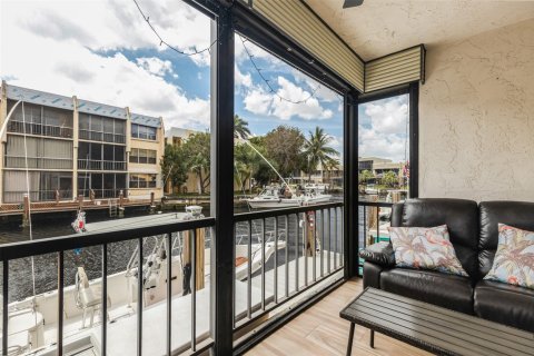 Copropriété à vendre à Pompano Beach, Floride: 2 chambres, 99.22 m2 № 1100071 - photo 10