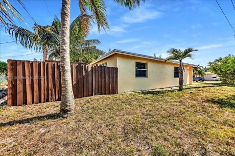 Villa ou maison à vendre à Fort Lauderdale, Floride: 4 chambres, 134.24 m2 № 1329350 - photo 7