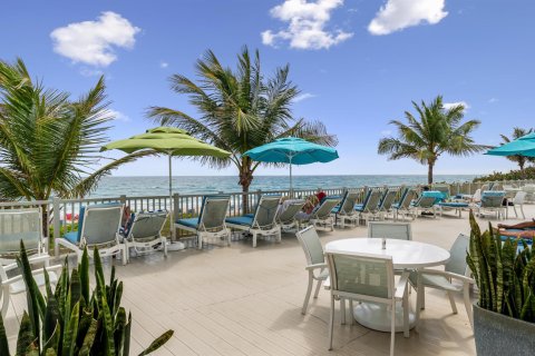 Condo in Highland Beach, Florida, 2 bedrooms  № 1160411 - photo 4