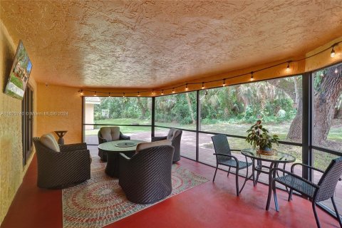 Villa ou maison à vendre à Davie, Floride: 4 chambres, 185.99 m2 № 1241595 - photo 23