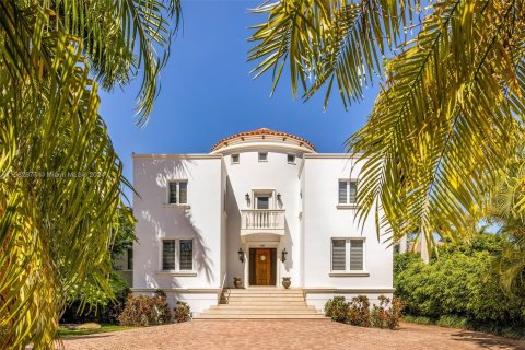 Casa en venta en Coral Gables, Florida, 7 dormitorios, 895.58 m2 № 1170470 - foto 5