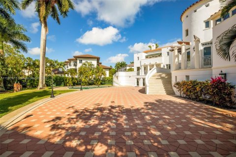 Casa en venta en Coral Gables, Florida, 7 dormitorios, 895.58 m2 № 1170470 - foto 21