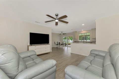 Villa ou maison à vendre à North Port, Floride: 2 chambres, 84.73 m2 № 1339739 - photo 7