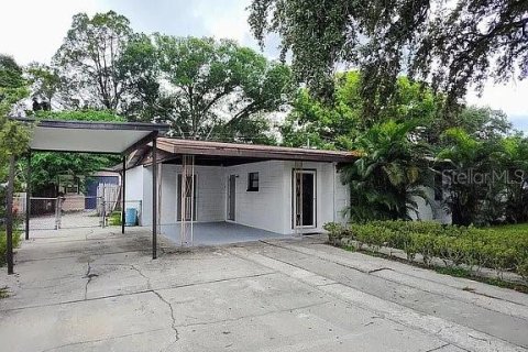 House in Tampa, Florida 3 bedrooms, 145.86 sq.m. № 1427831 - photo 16