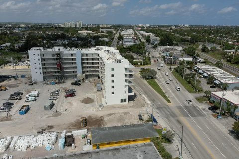 Propiedad comercial en venta en Pompano Beach, Florida № 1038115 - foto 8