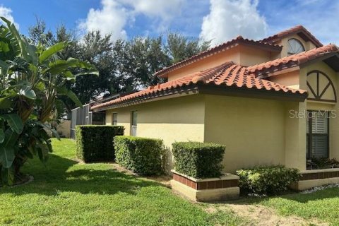 Casa en venta en Orlando, Florida, 3 dormitorios, 215.81 m2 № 1353080 - foto 2