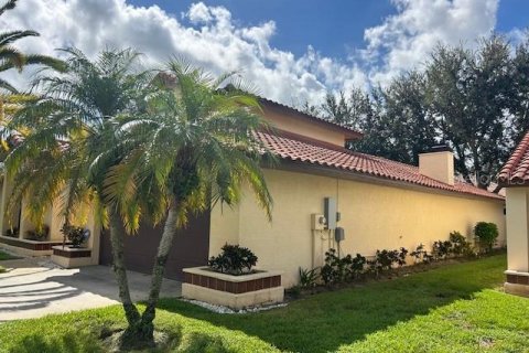 Villa ou maison à vendre à Orlando, Floride: 3 chambres, 215.81 m2 № 1353080 - photo 3