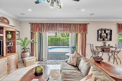 Casa en venta en Miramar, Florida, 4 dormitorios, 261.8 m2 № 1028885 - foto 16