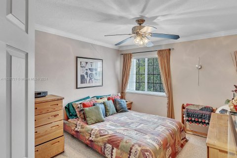 Villa ou maison à vendre à Miramar, Floride: 4 chambres, 261.8 m2 № 1028885 - photo 5