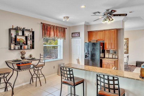 Casa en venta en Miramar, Florida, 4 dormitorios, 261.8 m2 № 1028885 - foto 22
